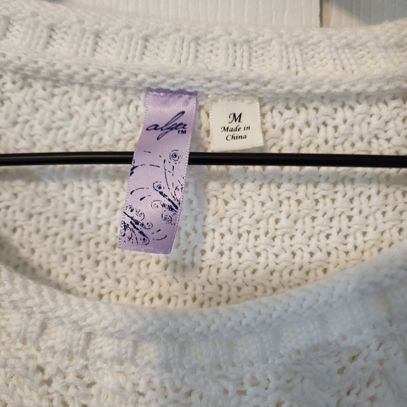 EUC Francesca's Alya Textured Eyelash Ivory Rolled Neck Sweater - Picture 9 of 11